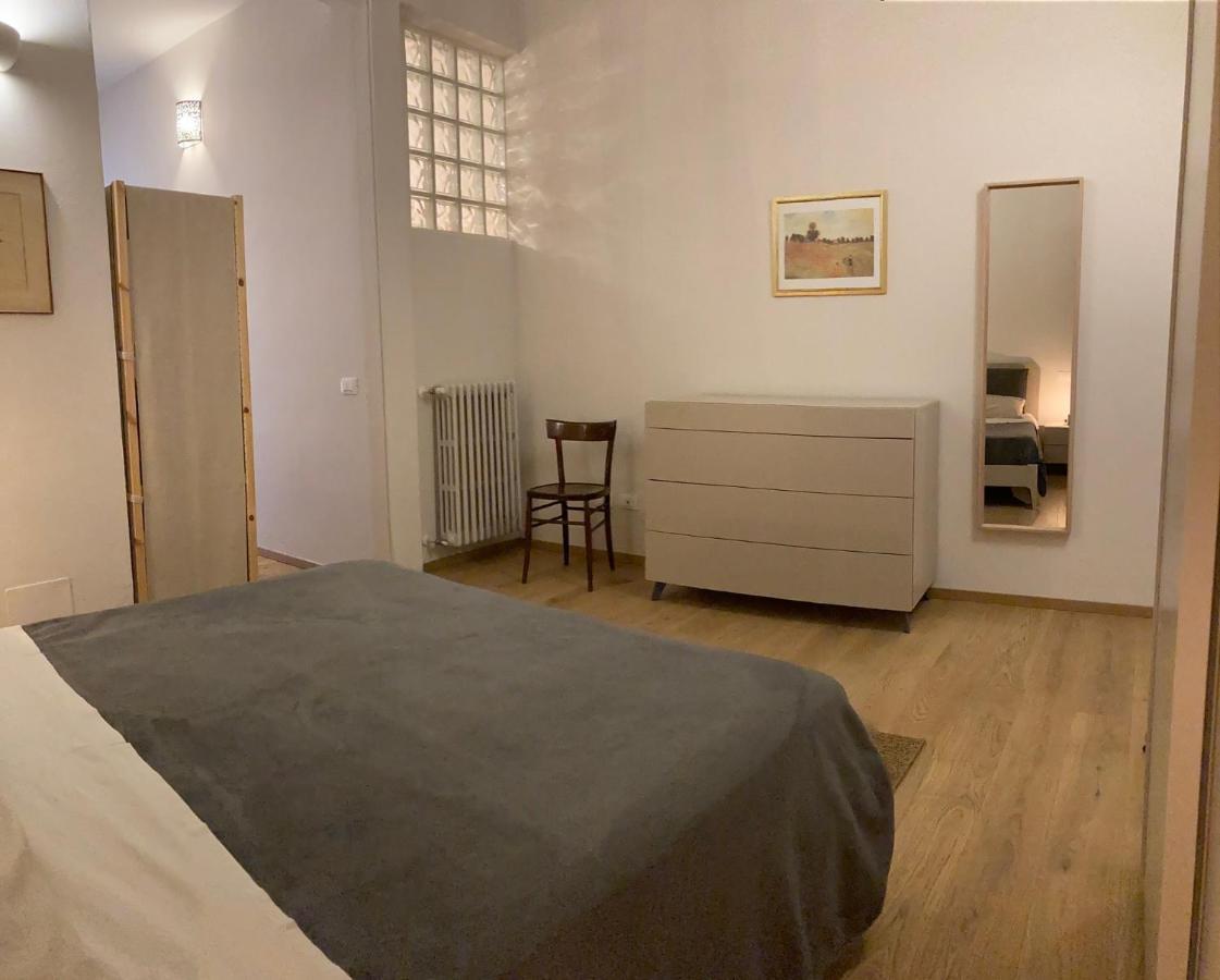 Casa Roveglia Apartment Бреша Екстериор снимка