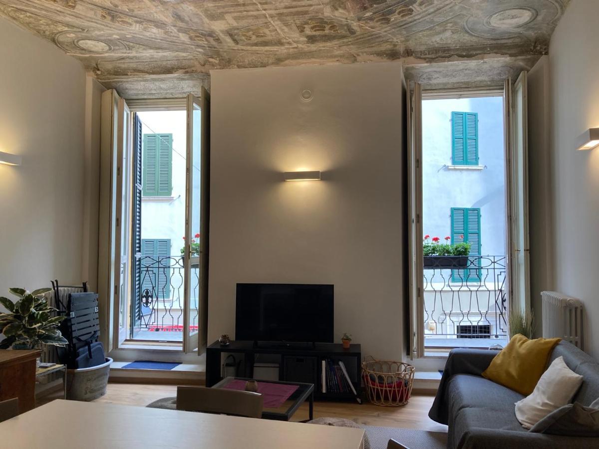 Casa Roveglia Apartment Бреша Екстериор снимка